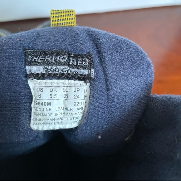 Timberland Kids Waterproof Winter Boots Black/Yellow Size 6 Snow Hiking - Picture 6 of 6